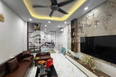 Bán nhà cầu giấy 50m2 lô góc, nhỉnh 11 tỷ, rẻ nhất phân khúc