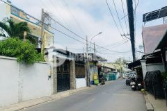 Mặt tiền kinh doanh trục ql13 thủ đức đối diện vạn phúc 200m2 chỉ 15 tỷ