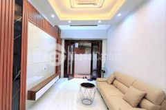 Bán nhà mới đẹp phố yên lãng đống đa, 29.5m2 5 tầng, gần ô tô, 8.95 tỷ