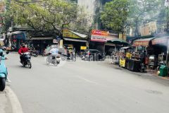 Phố hoàng văn thái phân lô cách 1 nhà ra ô tô tránh ngõ thông sát phố