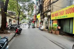 Ban nha măt phô xa đan 2 nam đông 52m4tângmt 4.4m 25 ty, ôtô tranh, kd đinh