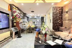 Nhà dân xây full nội thất kịch phòng 20m ra ô tô tránh hàng xóm timecity