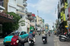 Trần huy liệunguyễn văn trỗi nhà 3 tầng 3pn 45m2 hẻm dân trí ở ngay7.35 tỷ