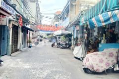 Nhà 1 lầu hẻm xe hơi đường âu dương lân gần cầu chữ y quận 8