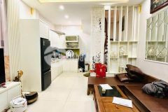 Siêu phẩm đội cấn chính chủ chị em có căn nhà 5 tầng cần chuyển nhượng