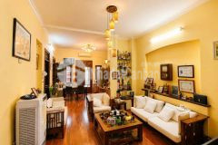 Tôi bán nhà ngõ 168 kim giang cạnh kđt đại kim ô tô đỗ gần nhà 55m2 chỉ 8.x tỷ. 0989626116