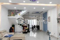 3 tầng mới đẹp hẻm ô tô ql13 thông kdc hồng long chỉ 7.3 tỷ