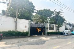 Đất full thổ cư mt ngang 25m, dt 825m2, giá 30 tỷ, đang cho thuê 60trtháng. lh0985160979.