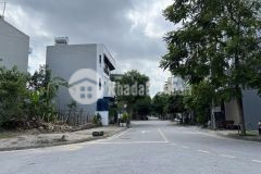 Bán lô đất nhà vườn kddt tuệ tĩnh, ph cẩm thượng, tp hd, 128.9m2, 2 mặt đường, 7.x tỷ