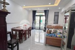 Cgbán nhà 1 trệt 2 lầu đường d24 kdc hồng loan 6a cần thơ giá 5 tỷ 550 triệu