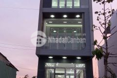 Chủ gửi bán nhà 2 lầu mới 100,5 phòng ngủ phòng khách trống suốt thích hợp làm công ty văn phòn