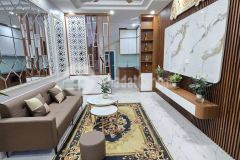 Bán nhà việt hưng, long biên 32m2, 5t chỉ 7,05 tỷ ngõ vào thuận tiện, sổ giao dịch ngay