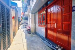 Bán nhà tam trinh cầu mai động 5 tầng long lanh dân xây lô góc hai bà trưng