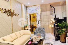 Nhỉnh 9 tỷ nhà đẹp hoàng mai ngõ nông nở hậu thang máy nội thất nhập khẩu