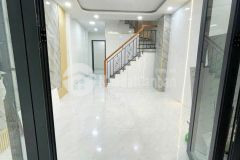 Nhà 2 tầng hơn 40m², nhỉnh 4 tỷ, ch.160 nguyễn thị tần, sat câu chư y alo o918 846 6o8