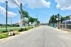 Lô đất mặt tiền đường chính giá chỉ nhỉnh 1 tỷ