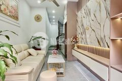 Nhà đẹp ở ngay vài bước ra đường ô tô tránh lô góc ngõ thông kinh doanh