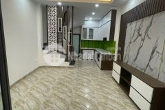 Hiếm. nhà đẹp phúc lợi, long biên 5t, 32m2, chỉ 6,05 tỷ ô tô đỗ sát nhà