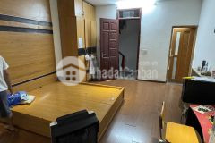 Hạ gần nửa tỷ cần bán nhà giáp nhị 5 tầng long lanh vf3 đỗ cửa hoàng mai