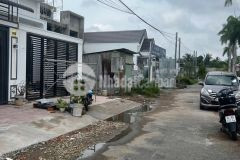 Bán đất khu dân cư hoàng hảo phường thanh đức vĩnh long gần hồ bơi