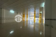 Cho thuê mặt bằng kho mới 200m2 gần trường lái chiến thắng cần thơ giá 18 triệu