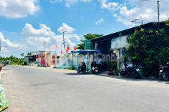 Chỉ nhỉnh 1ty sở hữu ngay lô đất mặt tiền đường nhựa 10m5 gần ql1a