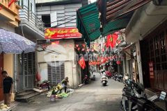 Kim ngưu bán 46m tặng nhà lô góc ô tải tránh kinh doanh hai bà trưng