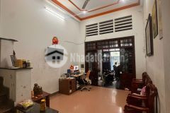 Nhà đẹp 4 tầng sát mặt tiền vừa ở vừa kinh doanh giáp tân phú dt4x9xe tải thông tứ tung ngay l