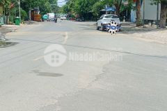 Ngôp, gâp ban,giảm sâu, măt tiền kinh doanh, gần chợ bà hom, 340m2, nở hậu, nhinh 15 ty