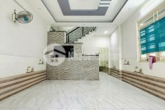 Nhà 2 tầng 77m² ô tô đỗ cửa sát mt bùi văn ngữ chỉ 5.3 tỷ