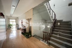 Siêu phẩm mt ht06 250m² ngang 10m 5 tầng có thang máy chỉ 19 tỷ