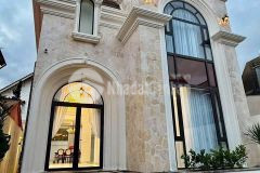 Bán villa sân vườn hồ bơi view thành phố, nam hồ đà lạt