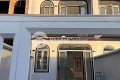Nhà mới xây 100 dọn vào ở ngay, cách mậu thân 2 vài chục mét,phường phước hậu,vĩnh long