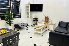 Ban nha phô vip hai ba trưng,120m2,via he rông,kinh doanh đinh,đâu tư tôt