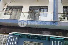 Cho thuê nhà hẻm xe tải 3 lầu 1 sân thượng 611 thăng long tân bình cũ