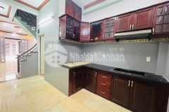 5.3 tỷ nhà mới đẹp ở ngay lạc long quân, tân bình dt 4.2 x 11 3 tầng.