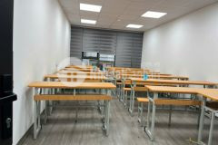 Cho thuê nhà mặt phố chiến thắng văn quán 6 tầng thang máy hà đông