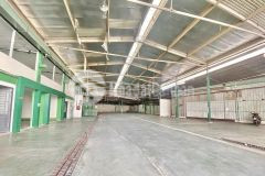 Cho thuê kho, nhà xưởng 1200m2 trong kcn hoà khánh, sẵn pccc, giá 65k