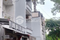 Hxh thông ngay chợ đakao quận 1 4 tầng sát mặt tiền chỉ 17.5 tỷ