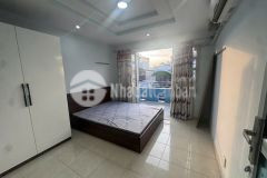 Cho thuê phòng trọ mặt tiền đường đặng chất p2 q8. lh0949757339