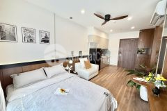 Chính chủ gửi bán căn studio tầng trung full đồ siêu đẹp tại the zurich