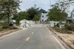 Chính chủ gửi bán lô đất đẹp 85,5m2 ở thôn tăng bảo tân quang hưng yên 0835459289