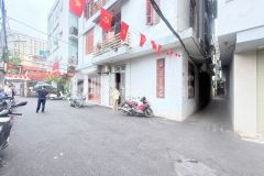 18 tỷ sở hữu bđs 40m2, 5t, ô tô tránh, ngay phố hoàng quốc việt, cho thuê 300trnăm