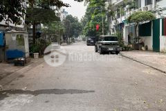 Cho thuê nhà nguyên căn 4 tầng 100m2 mtien 7m đường 15m trâu quỳ, gia lâm, ở ngay