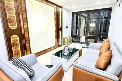 Giảm sốc nhà nguyễn khang, cầu giấy, nhà mới 40m2, 5 tầng có thang máy