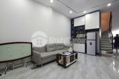 Bán nhà giải phóng 5 tầng long lanh ở ngay 80m ra phố hoàng mai
