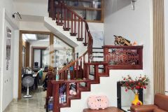 Bán nhà 4 tầng mặt phố ỷ lan, ph ngọc châu, tp hd, 50m2, mt gần 4m, 4 ngủ, đường thoáng rộng
