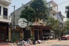 Bán đất tặng nhà, trục chính kinh doanh, 150m2 tại yên vĩnh, dạ trạch, khoái châu