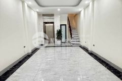 Bán nhà thạch bàn, long biên, 32m2, 5t giá 7,05 tỷ ngõ thoáng, ô tô đỗ gần