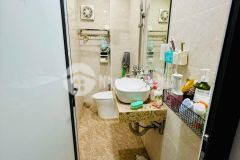 Nhà đẹp ngõ hoàng mai, hm giá 8.2 tỷ, 43m2x4t, sân cổng, ở luôn